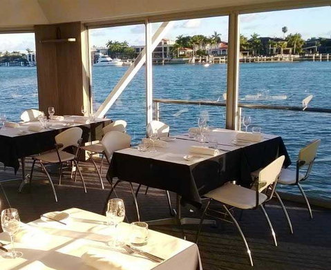 SEE Restaurant - Accommodation in Surfers Paradise 6