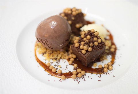 Shuck - Accommodation in Surfers Paradise 5