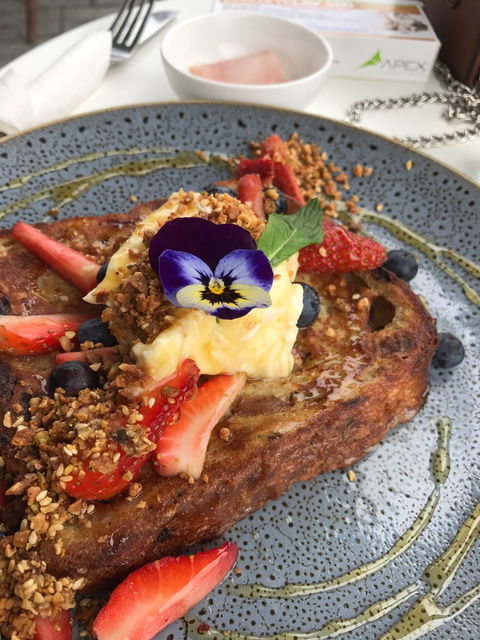 Frederick's Cafe - Accommodation in Surfers Paradise 1