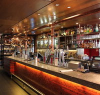 The Red Lion - Accommodation in Surfers Paradise