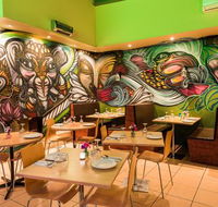 Lime Leaf Thai Restaurant at Lakeside - Accommodation in Surfers Paradise