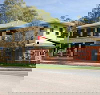 Federal Hotel - Accommodation in Surfers Paradise