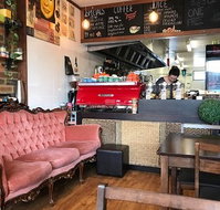 Zavanah Cafe