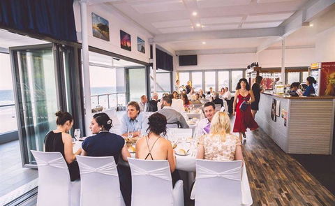 Lighthouse Beach Cafe - Accommodation in Surfers Paradise 12