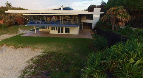 Lighthouse Beach Cafe - Accommodation in Surfers Paradise 21