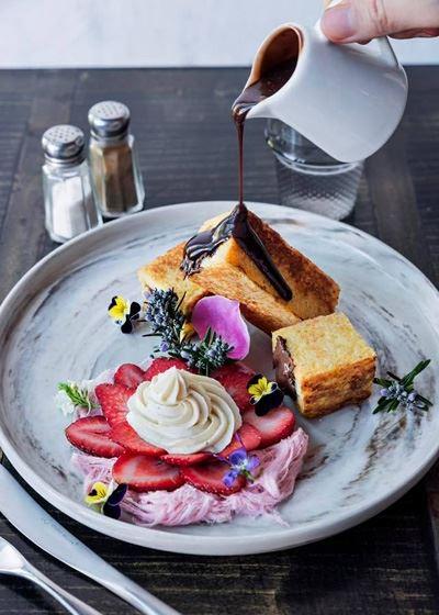 Simply Nile Cafe - Accommodation in Surfers Paradise 8