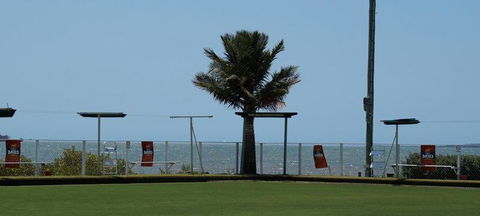 Waters Edge Bistro - Accommodation in Surfers Paradise 0