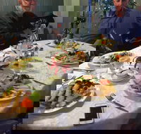 Crystal's Kitchen in Jardine Cottage - Accommodation in Surfers Paradise