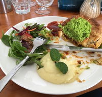 Lake Edge Cafe - Accommodation in Surfers Paradise