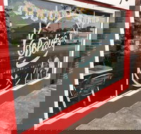 Beties Cafe - Accommodation in Surfers Paradise