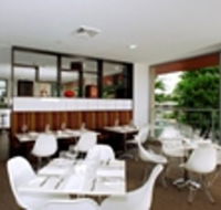 Mercure's Restaurant Synergy - Accommodation in Surfers Paradise