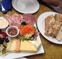 Taste of the Country - Accommodation in Surfers Paradise
