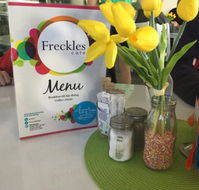 Freckles Cafe - Accommodation in Surfers Paradise
