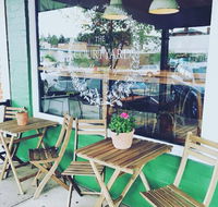 The Courtyard Coffee Shop - Accommodation in Surfers Paradise