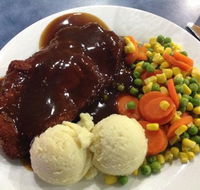The Parkes Services Club Bistro - Accommodation in Surfers Paradise
