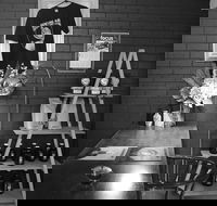 Dark Alley Cafe - Accommodation in Surfers Paradise