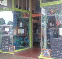 Japunumop Noshery - Accommodation in Surfers Paradise