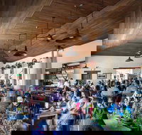 Mayfield Cafe - Accommodation in Surfers Paradise