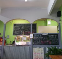 Swanny's Takeaway - Accommodation in Surfers Paradise