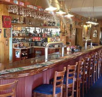 Apsley Arms Hotel - Accommodation in Surfers Paradise