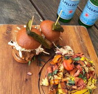 George IV Inn - Accommodation in Surfers Paradise