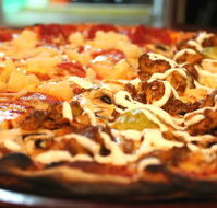 Heat Woodfired Pizza Bar - Accommodation in Surfers Paradise