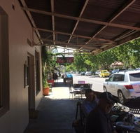 Cafe on Louee - Accommodation in Surfers Paradise