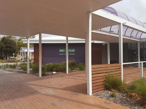 Ibis Styles Canberra Eaglehawk - Accommodation in Surfers Paradise 0