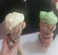 Annie's Old Fashioned Ice Cream Parlour - Accommodation in Surfers Paradise