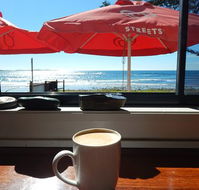 The Snack Shack - Accommodation in Surfers Paradise