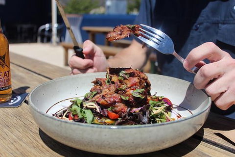 Tudor Hotel - Accommodation in Surfers Paradise 0