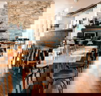 Conlan's Wine Store - Accommodation in Surfers Paradise