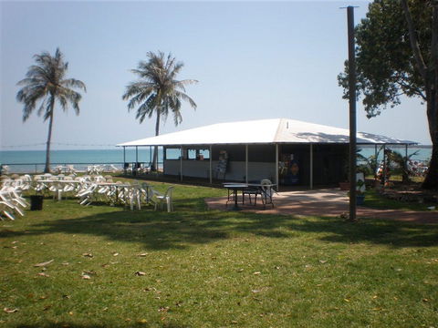 Darwin Ski Club - Accommodation in Surfers Paradise 1