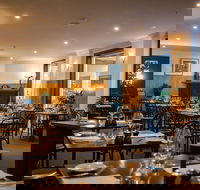 Deco Wine Bar and Restaurant - Accommodation in Surfers Paradise