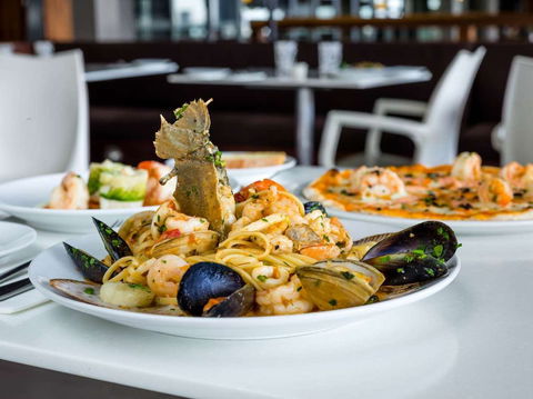 Marina Paradiso - Accommodation in Surfers Paradise 0