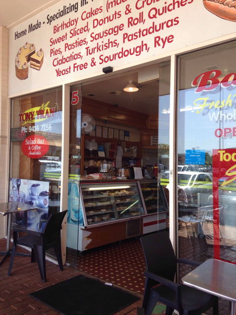 Tony Tran Bakery - Accommodation in Surfers Paradise 0