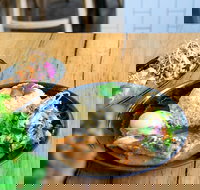 Warragul Thai - Accommodation in Surfers Paradise