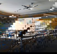 Cardian's Coffee Lounge - Accommodation in Surfers Paradise