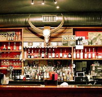 Tin Cat Cafe Restaurant and Gallery - Accommodation in Surfers Paradise