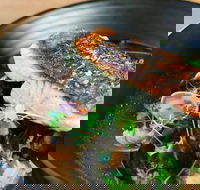 Pineapple Hotel Steakhouse - Accommodation in Surfers Paradise