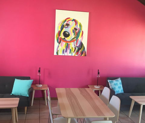 The Fat Beagle Coffee Shop - Accommodation in Surfers Paradise 0