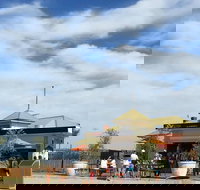 Floating Dragon - Accommodation in Surfers Paradise