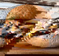 Getta Burger - Springwood - Accommodation in Surfers Paradise