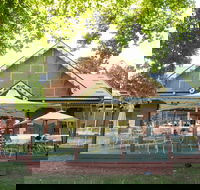 Pipers By The Lake - Accommodation in Surfers Paradise