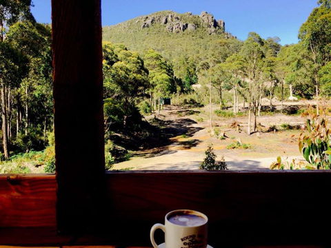 Round Hill Coffee - Accommodation in Surfers Paradise 0