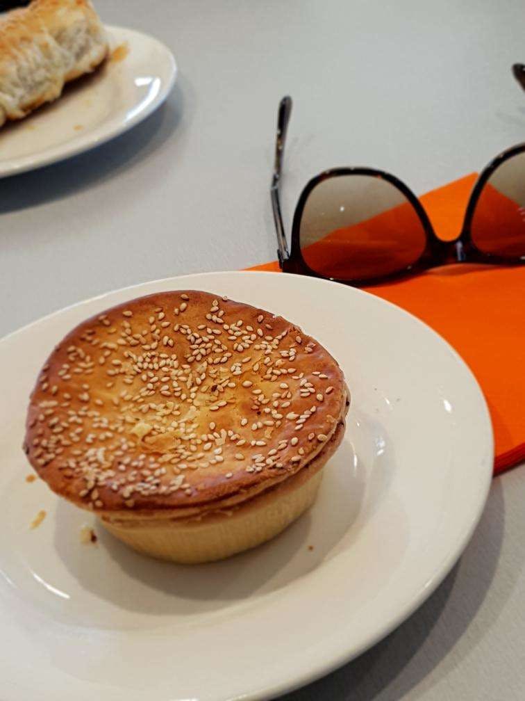 Parawa SA Accommodation in Surfers Paradise
