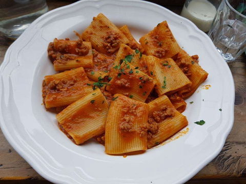 Ferrovia Deli & Fine Foods - Accommodation in Surfers Paradise 0