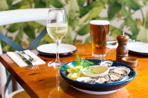 Beach Road Dining - Accommodation in Surfers Paradise 0