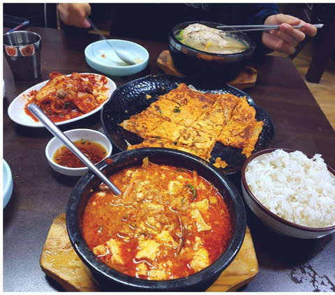 O Se O Restaurant - Accommodation in Surfers Paradise 0