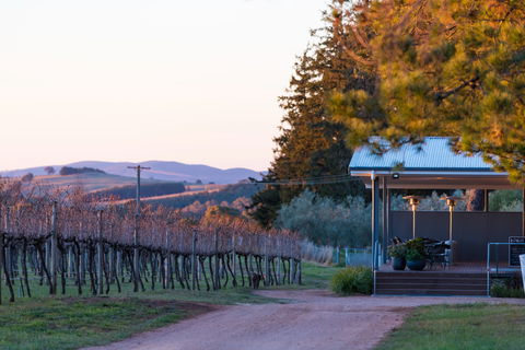 Rowlee Wines - Accommodation in Surfers Paradise 0